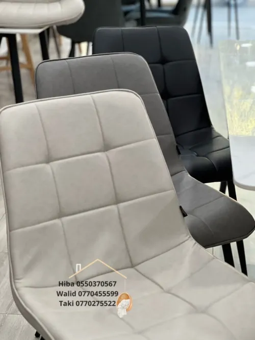 chaise en lin / cuir/ paollo et velours