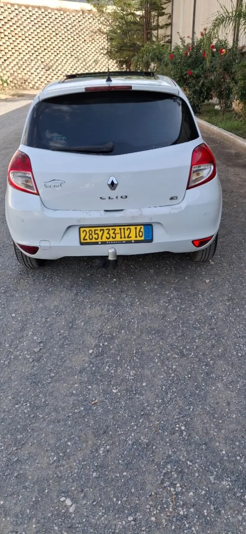 Renault Clio 3 2012 Night and Day