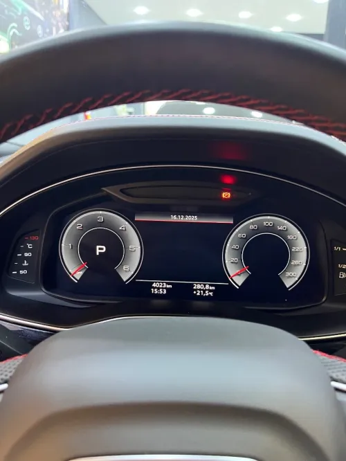 Audi Q8 2025 Sline
