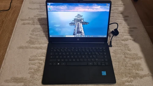Hp Laptop 14s- ssd i3 11e Générations