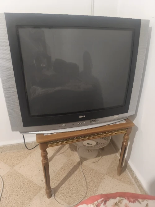 Téléviseur couleur