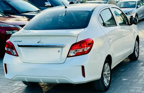Mitsubishi Attrage 2023 