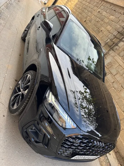 Audi Q5 2023 Slin