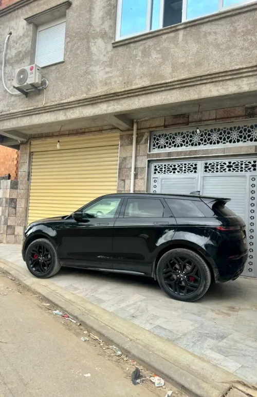 Land Rover Evoque 2023 