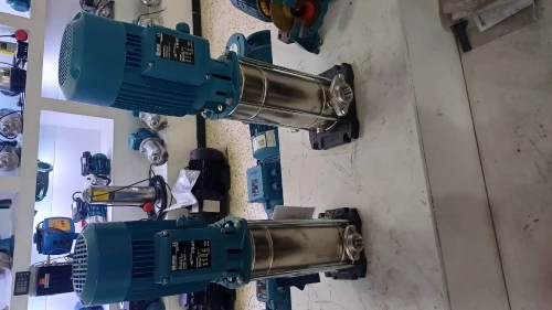 Pompes multicellulaires verticales monobloc 220 v et 380 v