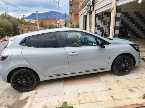Renault Clio 5  2025 Evolution