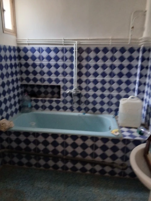 Location Appartement Niveau de villa F3 Alger Hydra