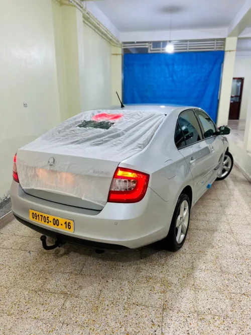 Skoda Rapid 2015 Ambition