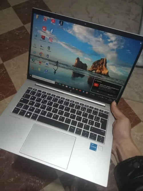 HP ELITEBOOK G9