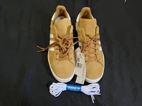 Lot de 6 paires de Adidas Campus 80s édition limitée neuves 44