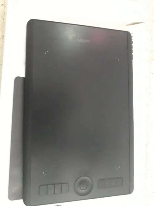 Wacom Intuos Pro Medium (PTH-660-S)
