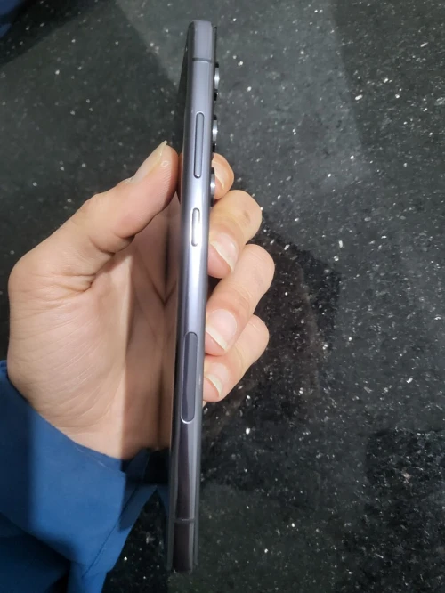 Samsung Galaxy S33 ultra renove