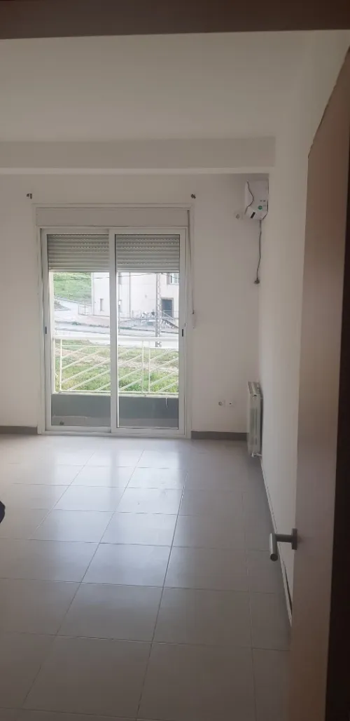 Location Appartement F3 Alger Mahelma