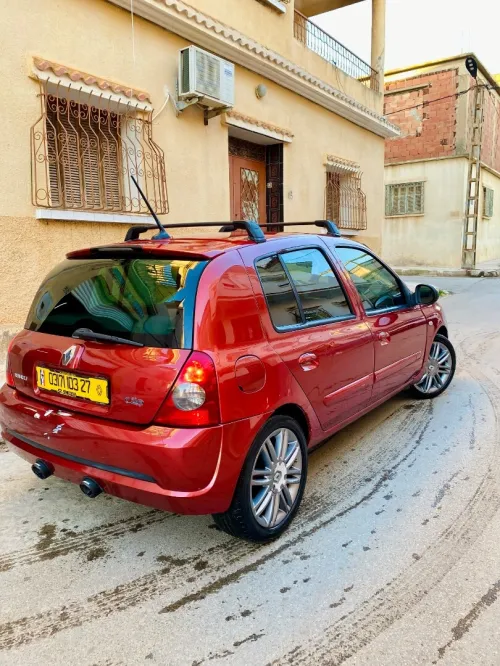 Renault Clio 2 2003 INITIAL PARIS