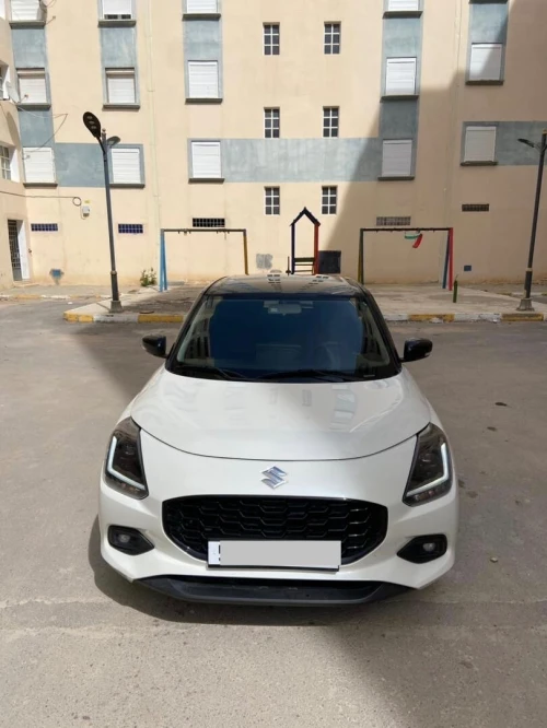 Suzuki Swift 2025 Monte carlo