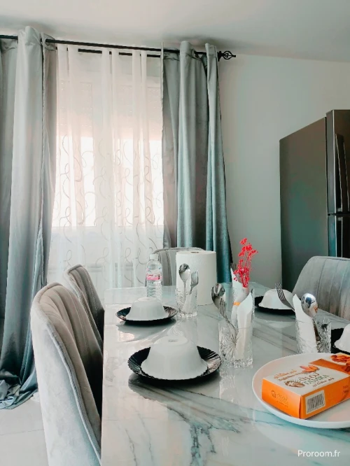 Service de bien immobilier pour des locations et la vente 