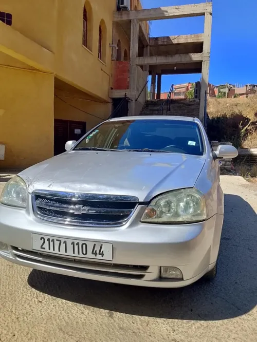 Chevrolet Optra 4 portes 2010 Optra 4 portes