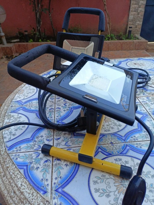 Projecteur LED
