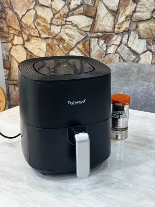 friteuse sans huile Airfrayer techwood caba france 6 litre etat10/10 فريتوز فرنسية كابا