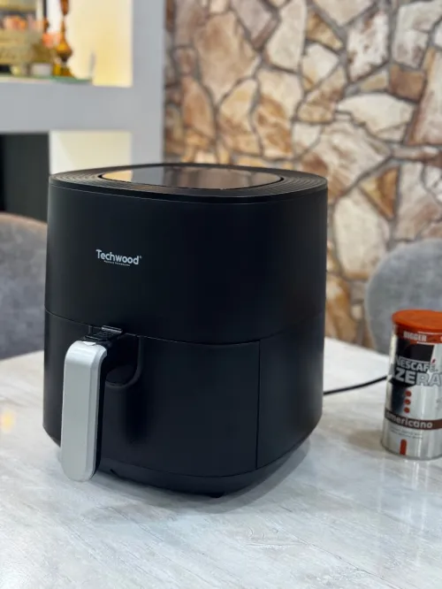 friteuse sans huile Airfrayer techwood caba france 6 litre etat10/10 فريتوز فرنسية كابا