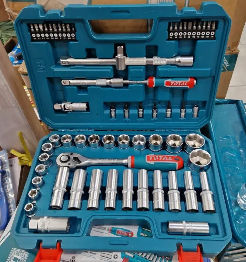 Caisse à douille TOTAL 