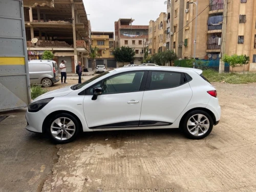Renault Clio 4 2016 Limited 2