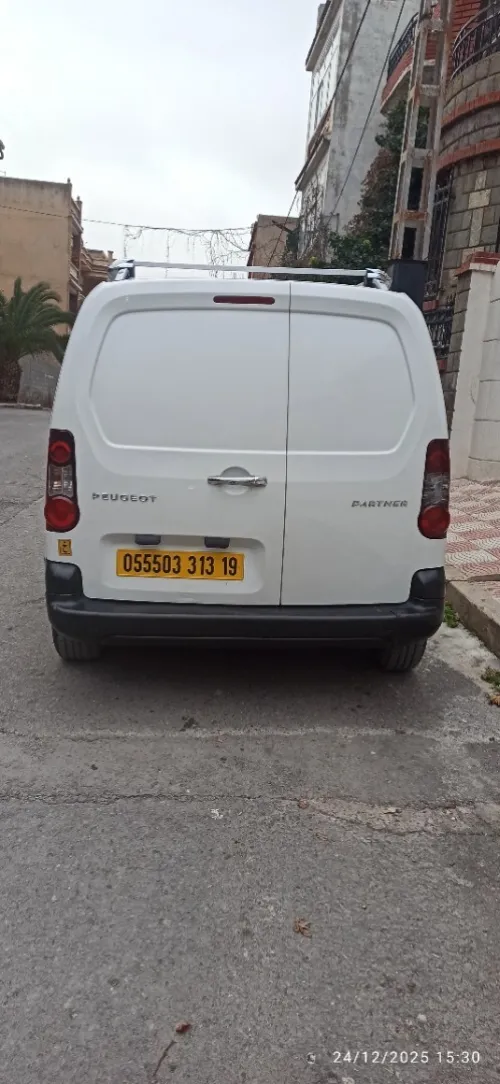 Peugeot Partner 2013 Fennec