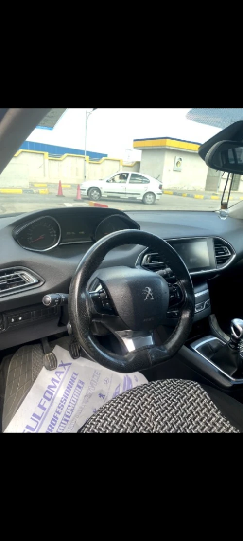 Peugeot 308 2014 
