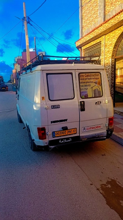 Peugeot J5 1990