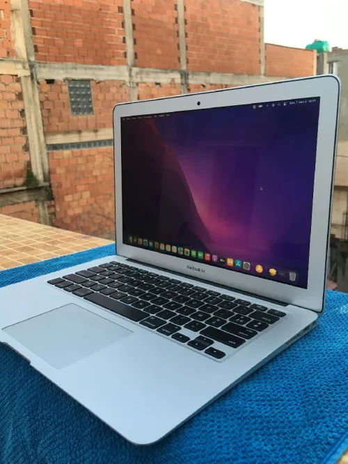 Macbook Air 2017 i5 8gb 256ssd