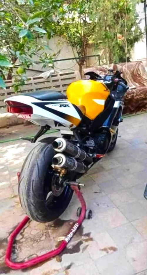 Honda CBR929RR 1998