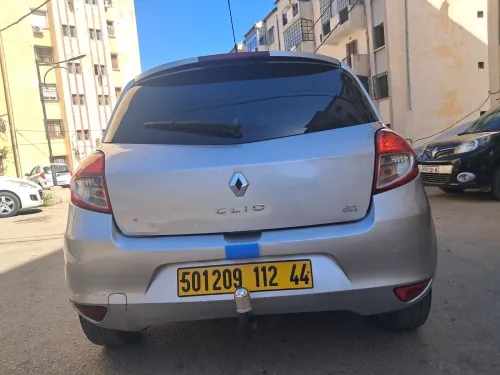 Renault Clio 3 2012 Night and Day