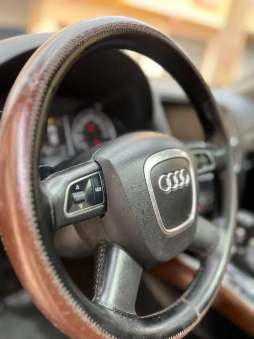 Audi Q5 2010 Off Road