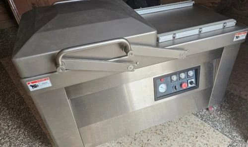 Machine d'emballage sous vide double cloches avec injection de gaz