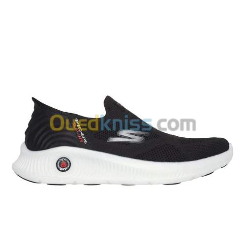 SKECHERS Go Walk Anywhere