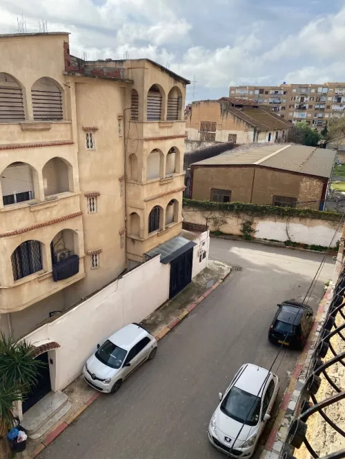 Location Appartement Niveau de villa F4 Alger Draria