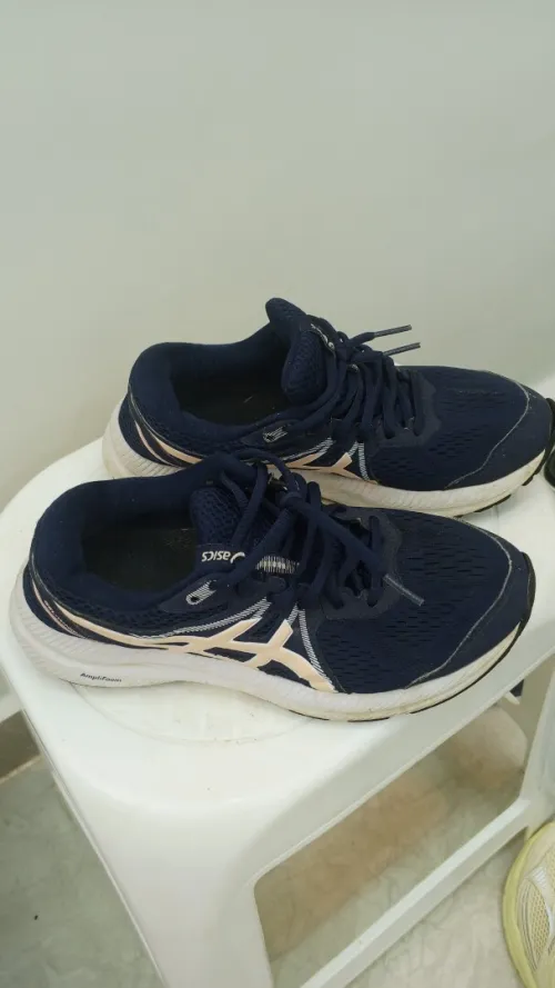 ASICS Gel-Windhawk 4 Femme  Pointure 38  Très bon état