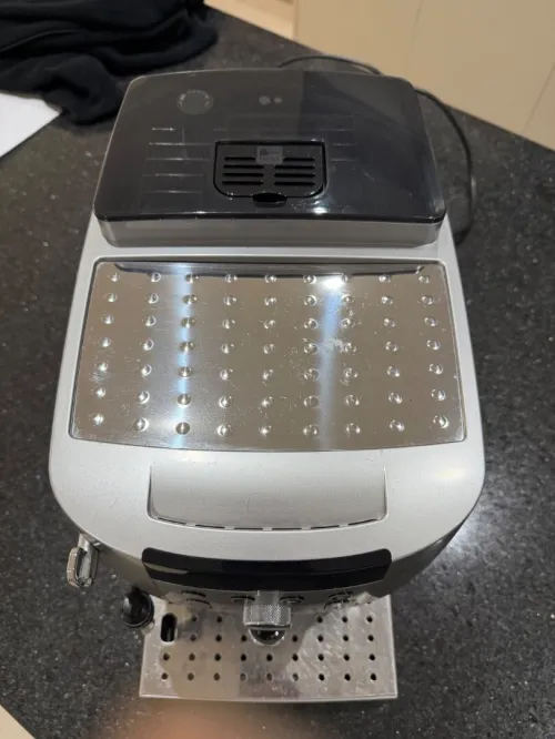Machine a cafe grain Delonghi