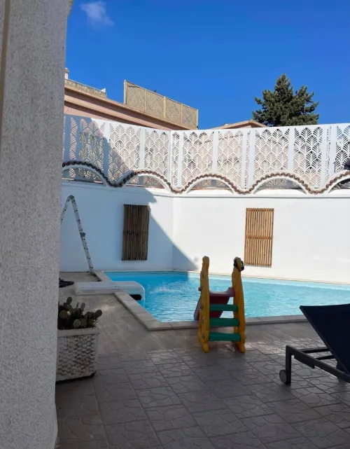 Bris vue extérieur et pergola 