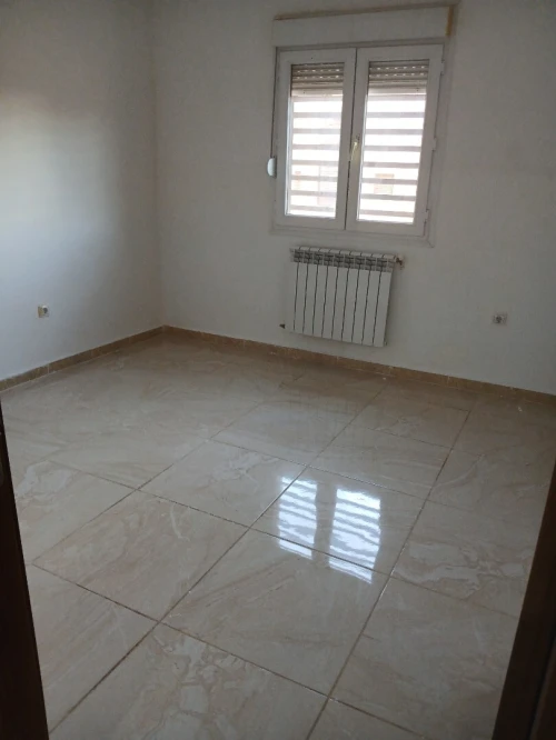 Vente Appartement F4 Oran Sidi chami