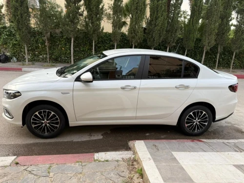 Fiat Tipo Sedan 2025 