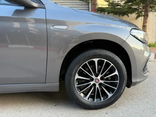 Fiat Tipo Sedan 2024 1.6L boite automatique