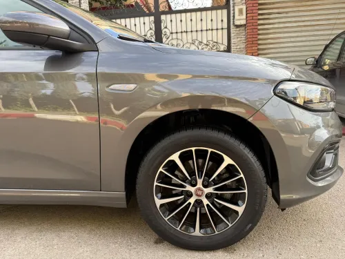 Fiat Tipo Sedan 2023 City plus Boite automatique 22000km
