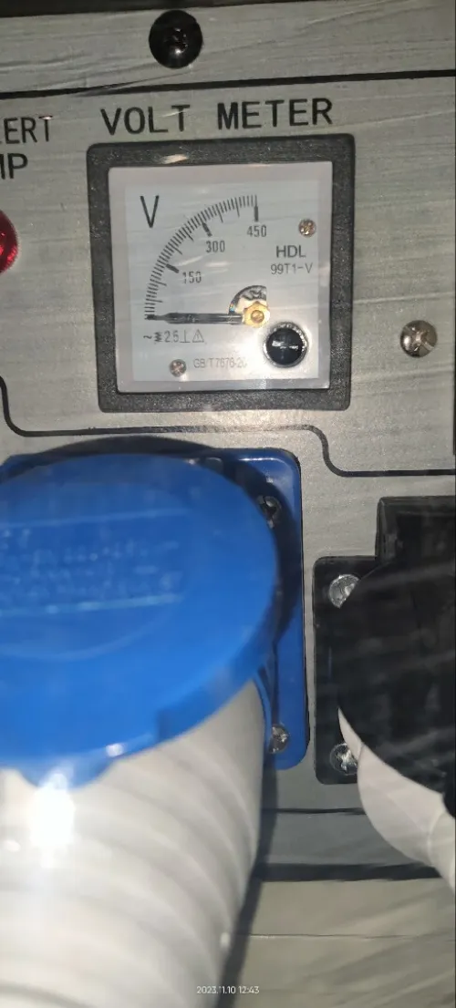 Groupe éléctrogène triphasé plus tronconneuse moto sega 52cc
