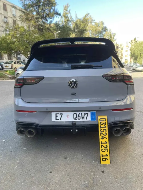 Volkswagen Golf 8 2025 R Black Edition 