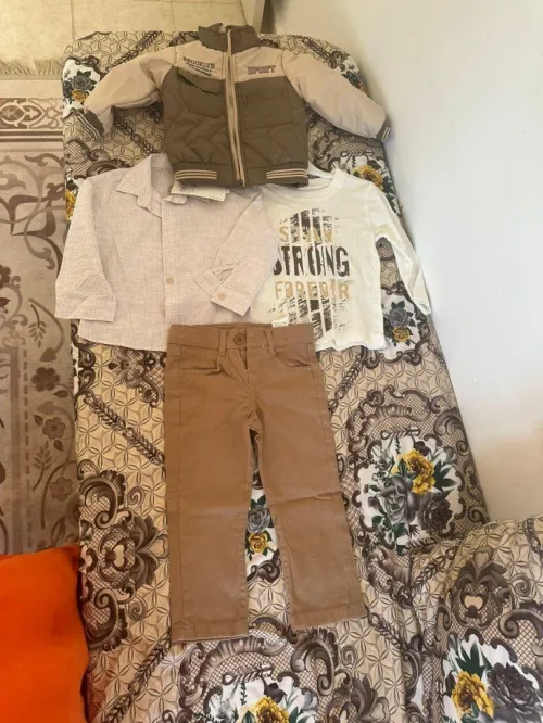 Ensemble enfant fille et garçon