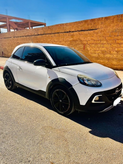 Opel Adam 2017 Rocks