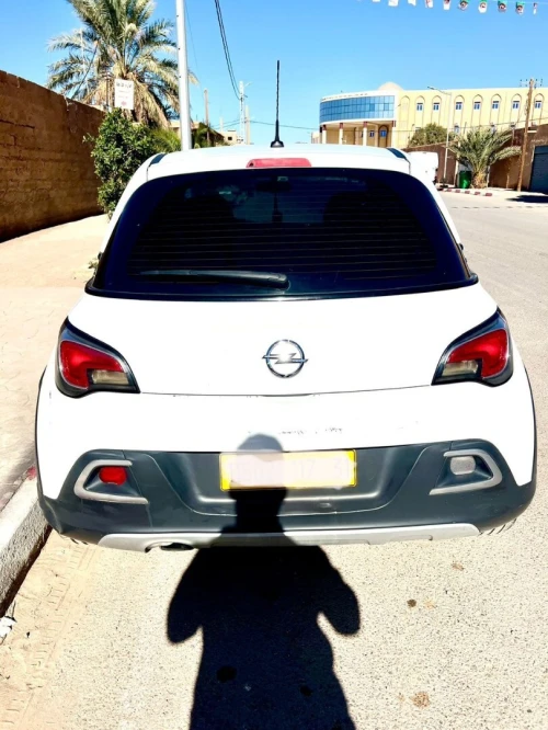 Opel Adam 2017 Rocks