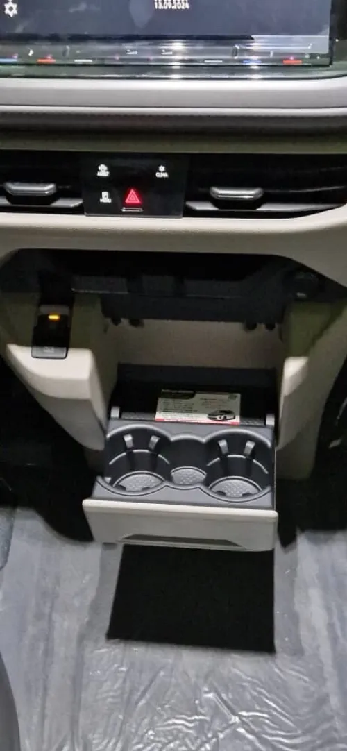 Volkswagen Multivan 2024 