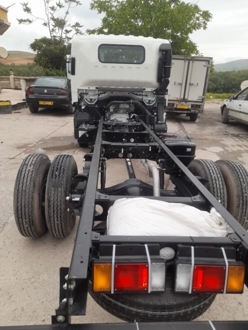 Isuzu Super jombo 2025